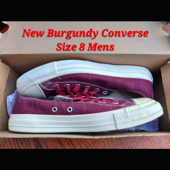 New Burgundy Converse Size 8 Mens